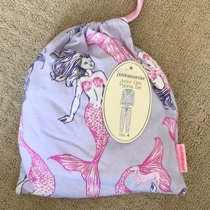 NWT Peter Alexander size 4 girls pajama set